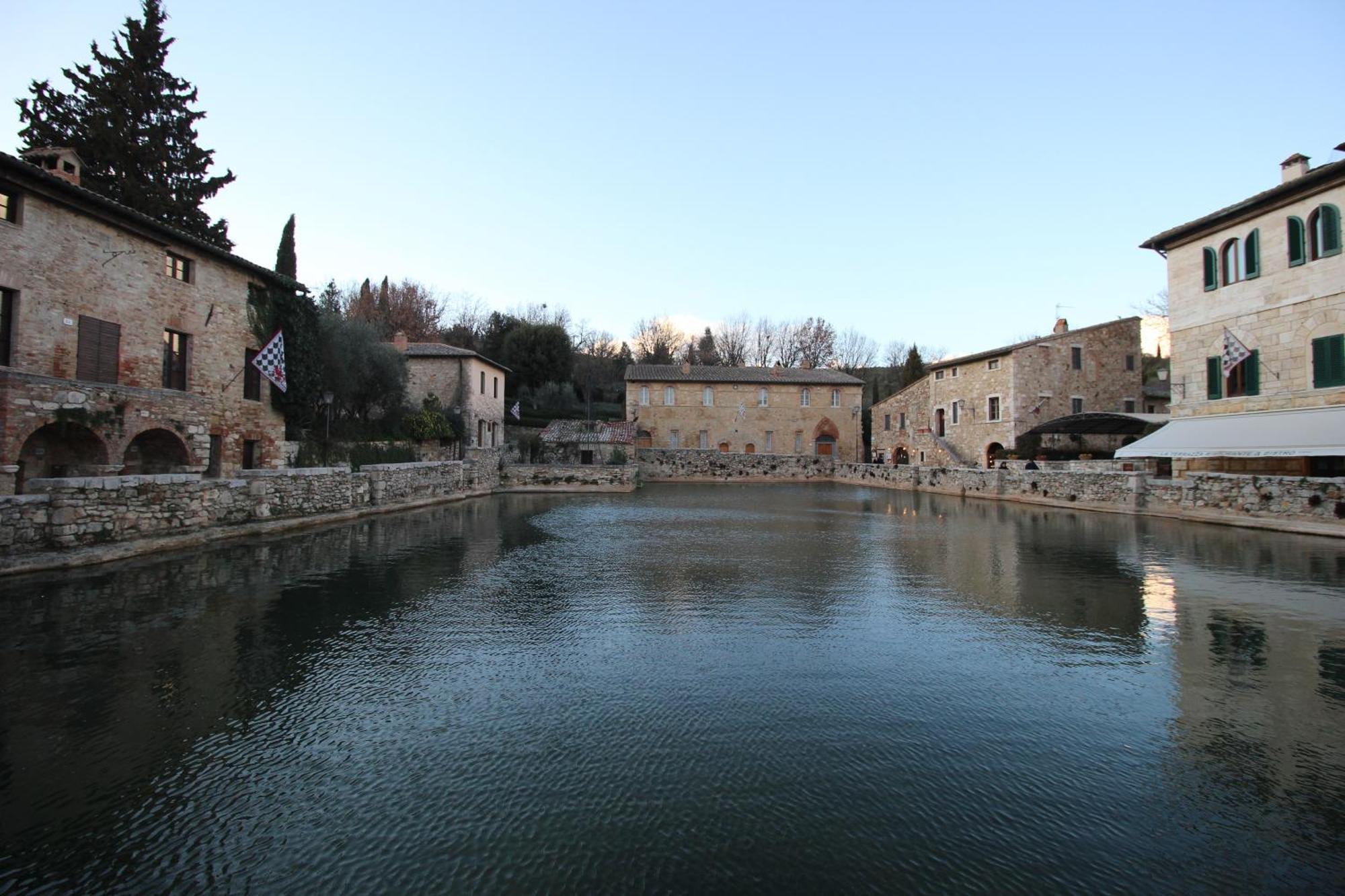 Apartmán Casa Isma Castiglione dʼOrcia Exteriér fotografie